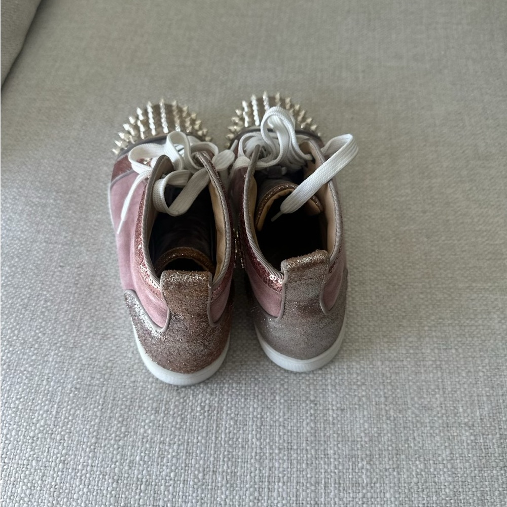 Used - Picture 3 of 4